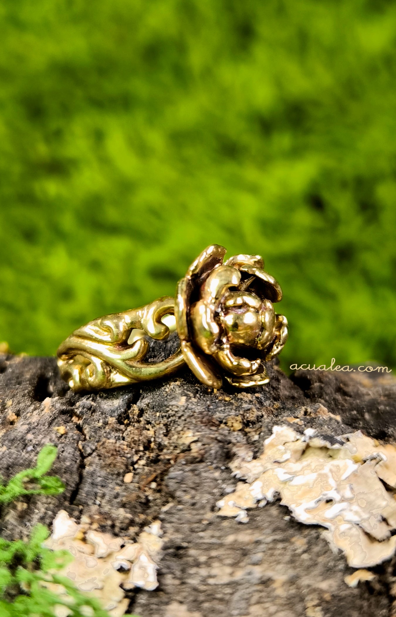 Titania Flower Ring, brass