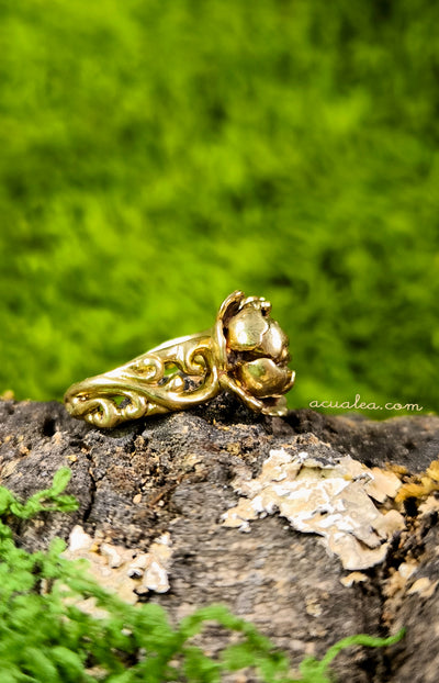 Titania Flower Ring, brass