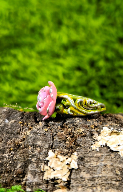 Titania Flower Ring, Sterling Silver 925, hand-painted in pink and green – OOAK