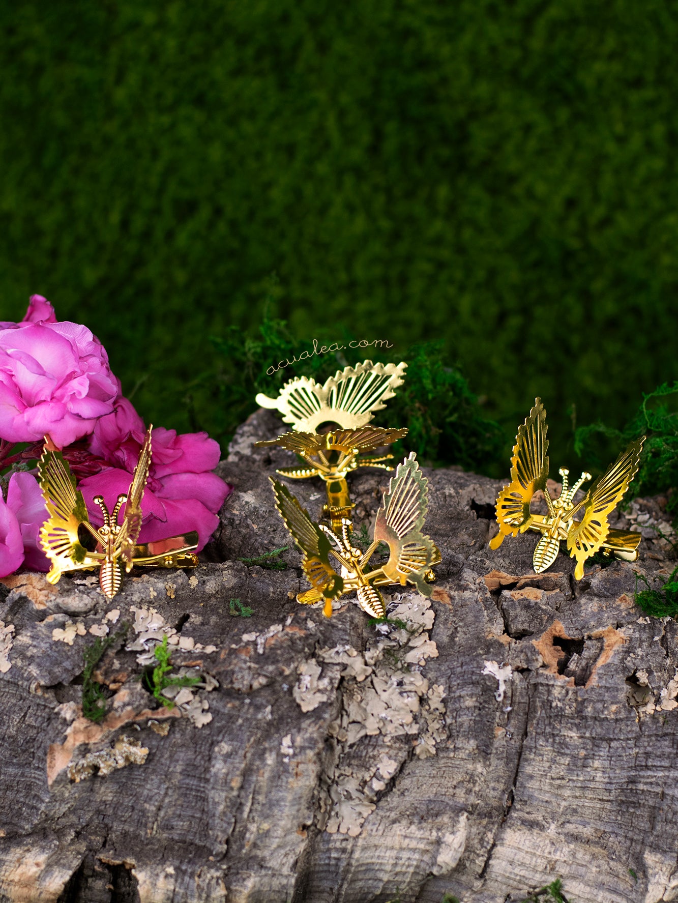Golden Moving Butterflies hair clips Set x4